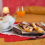 Mistrello Di Savoia Hotel 3*