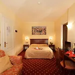 Mistrello Di Savoia Hotel Borgo Val di Taro
