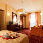 Mistrello Di Savoia Hotel 3*