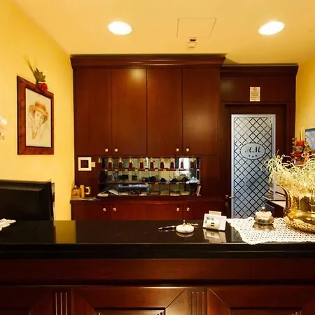 Ξενοδοχείο Mistrello Di Savoia Borgo Val di Taro