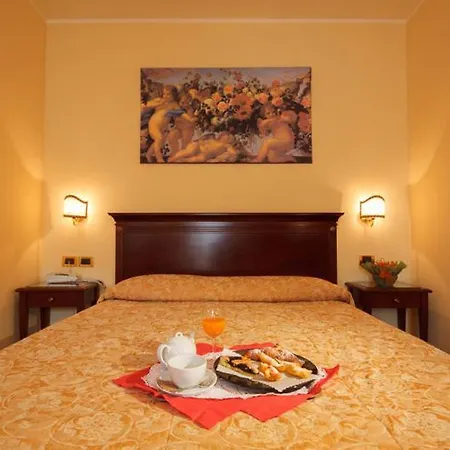 Mistrello Di Savoia 3*