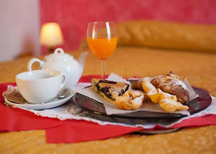 Mistrello Di Savoia Hotel 3*